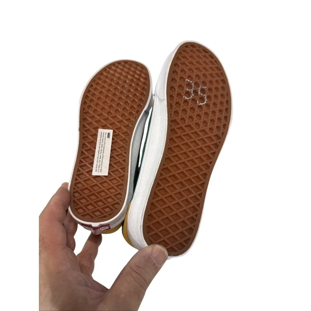 Vans product pair